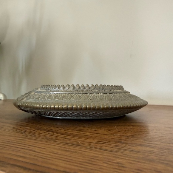 ANTIQUE AFRICAN OMANI BRONZE SLAVE BRACELET ANKLET REPURPOSED ASHTRAY - Picture 3 of 9